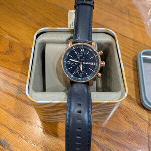 Fossil men's watch NWT